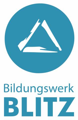 logo hochkant blau cmyk